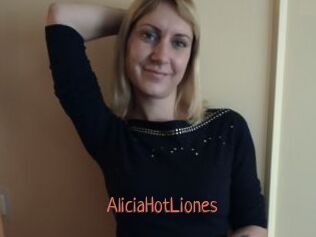 AliciaHotLiones