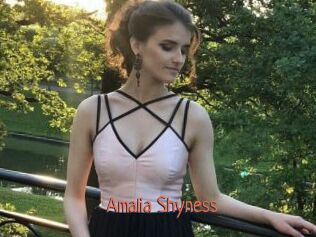 Amalia_Shyness