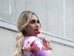 Antonnela_Adams