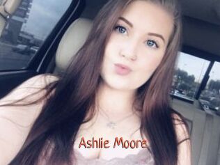 Ashlie_Moore