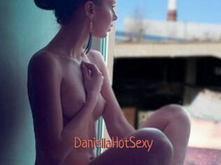 DaniellaHotSexy