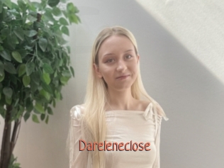 Dareleneclose