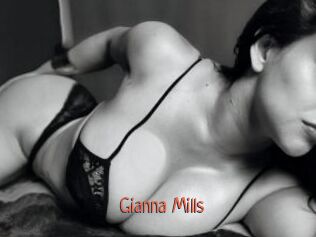 Gianna_Mills