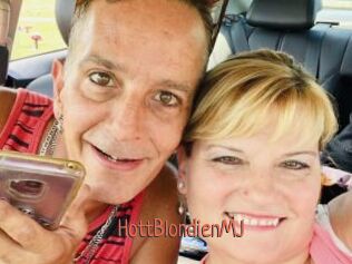 HottBlondienMJ