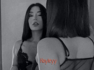 Hayleyy