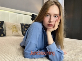 Juneblooming