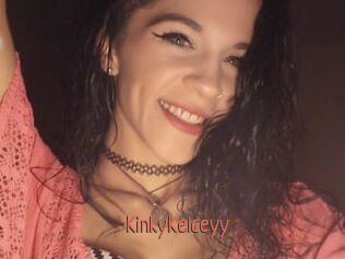 KinkyKelceyy