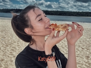 Katy039
