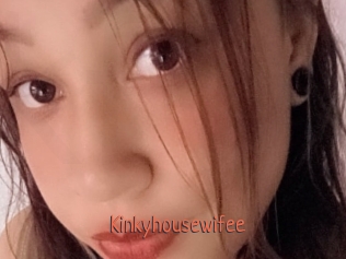 Kinkyhousewifee