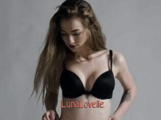 Luna_Lovelle
