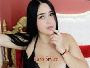 Luna_Smilee