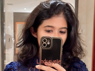 Lindseyelle