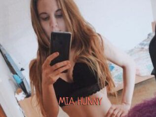 MIA_HUNNY