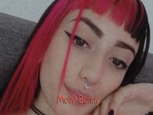 Molly_Bonny