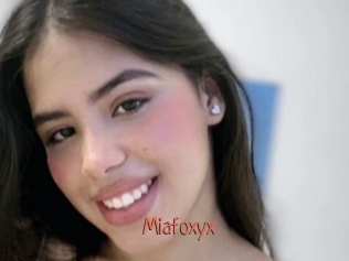 Miafoxyx
