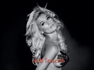 Nikki_TeaseUm