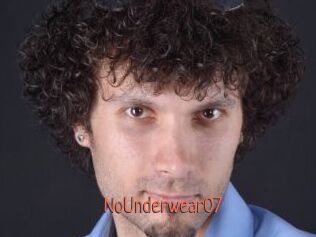 NoUnderwear07