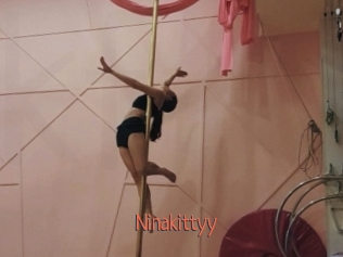 Ninakittyy