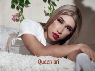 Queen_ari