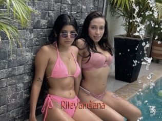 Rileyandlana