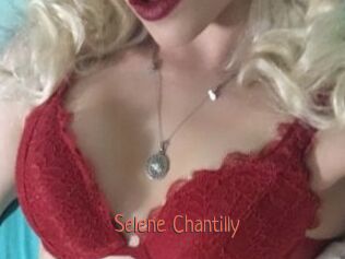 Selene_Chantilly