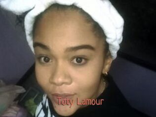 Toty_Lamour