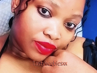Tastyboobiesxx
