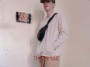 Thomas_kick