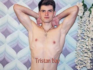 Tristan_bay