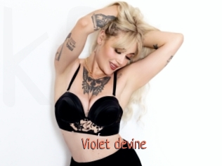 Violet_devine