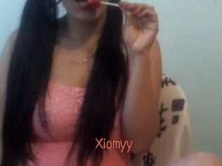Xiomyy_
